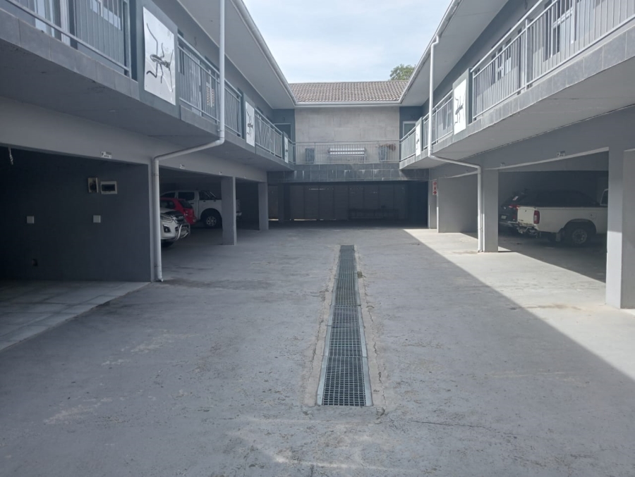 Commercial Property for Sale in Cambridge Eastern Cape